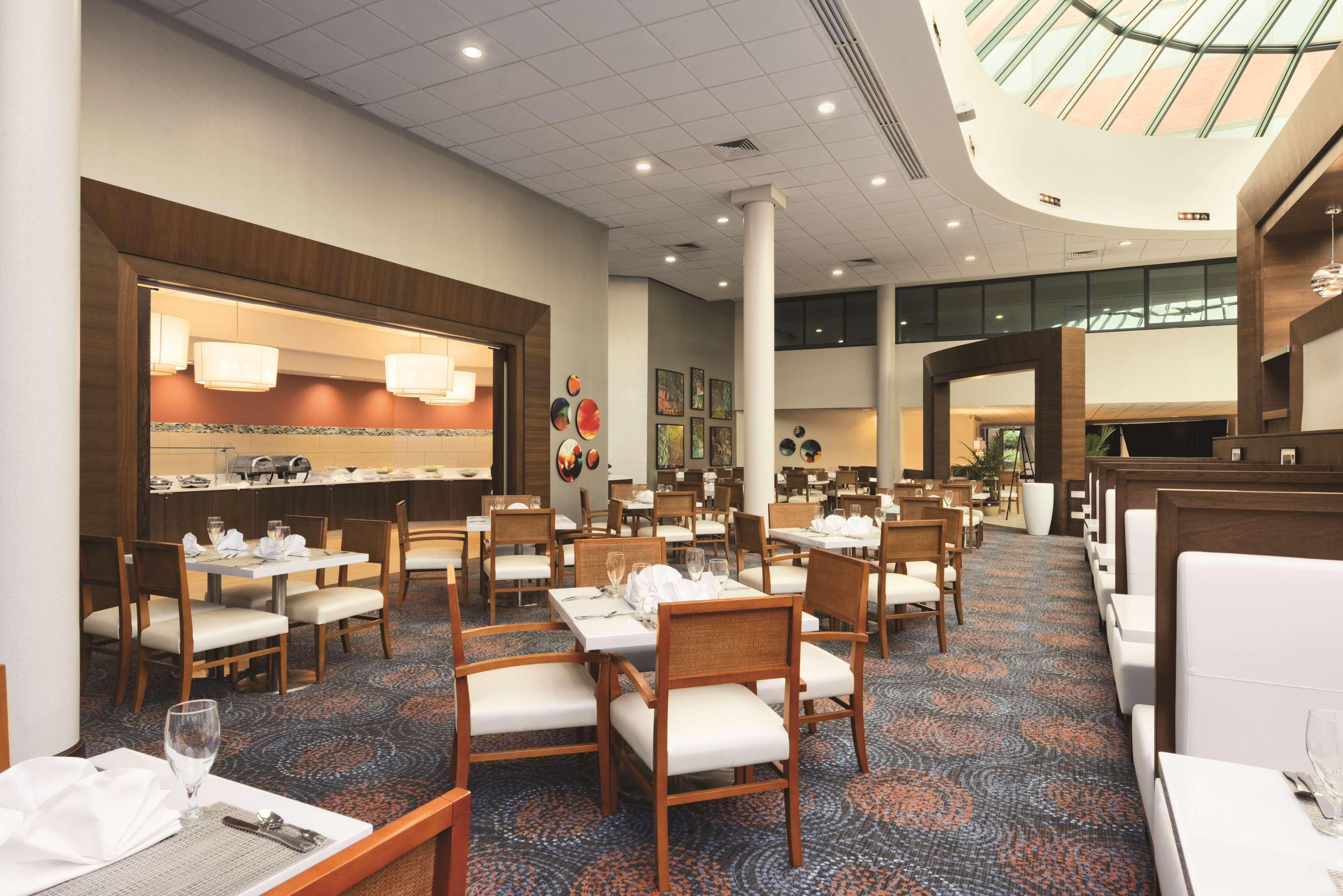 Hilton Long Island/Huntington Hotel Melville Kültér fotó