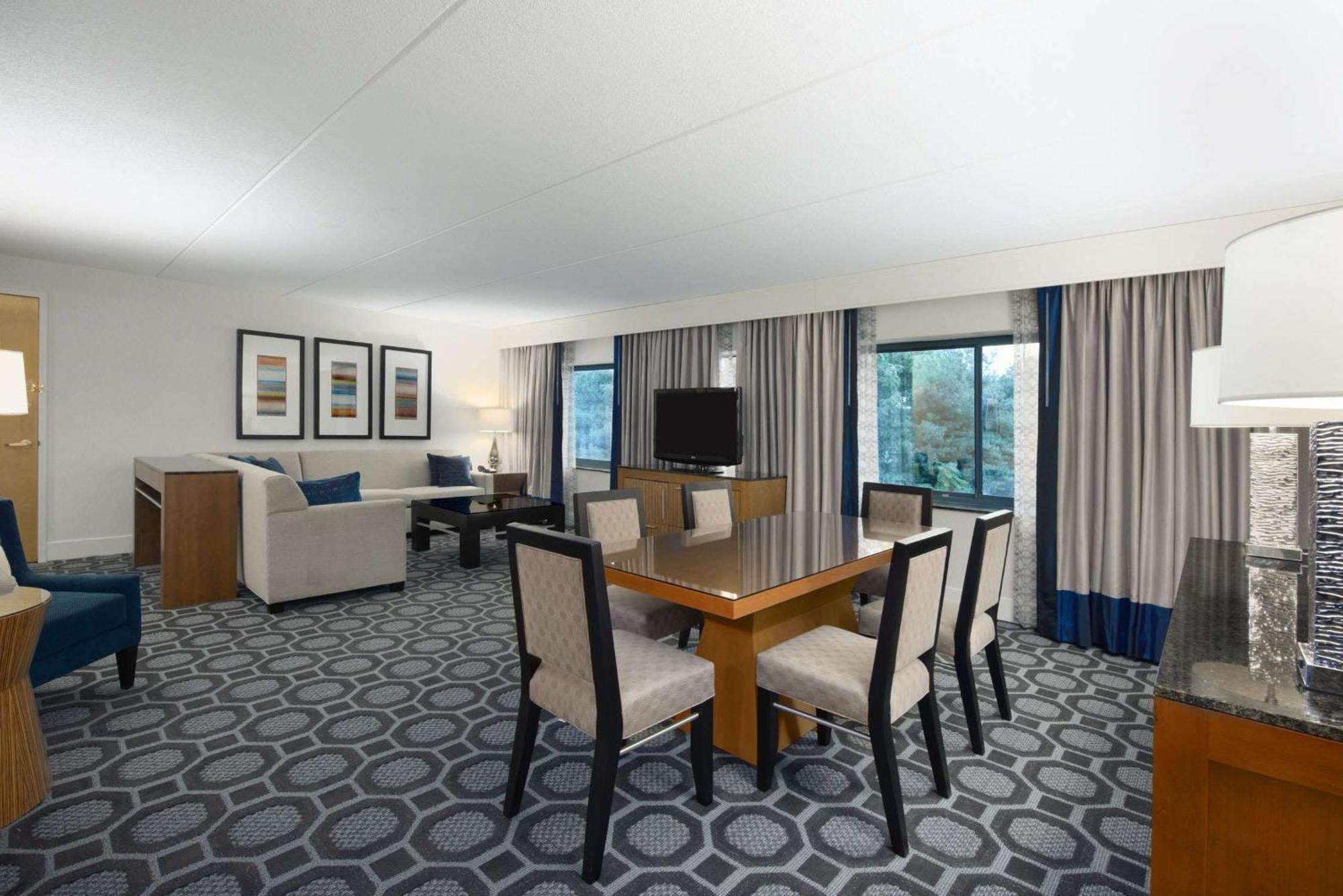 Hilton Long Island/Huntington Hotel Melville Kültér fotó